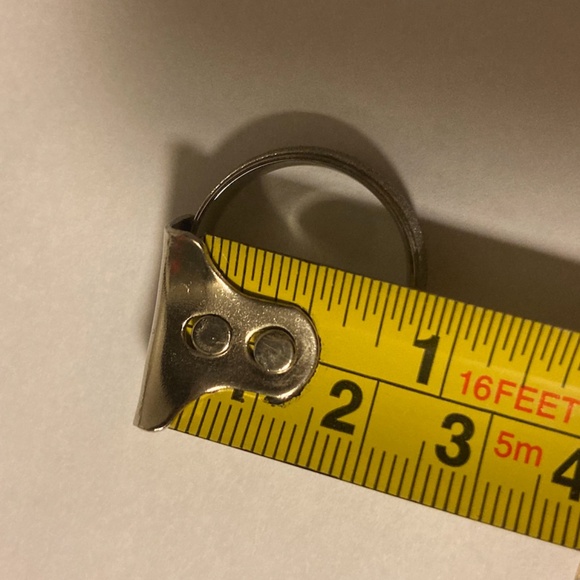 3/$10 SALE Silver Glitter Ring - Picture 3 of 4